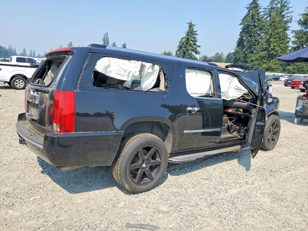 2014 CADILLAC ESCALADE ESV LUXURY — снимка 3