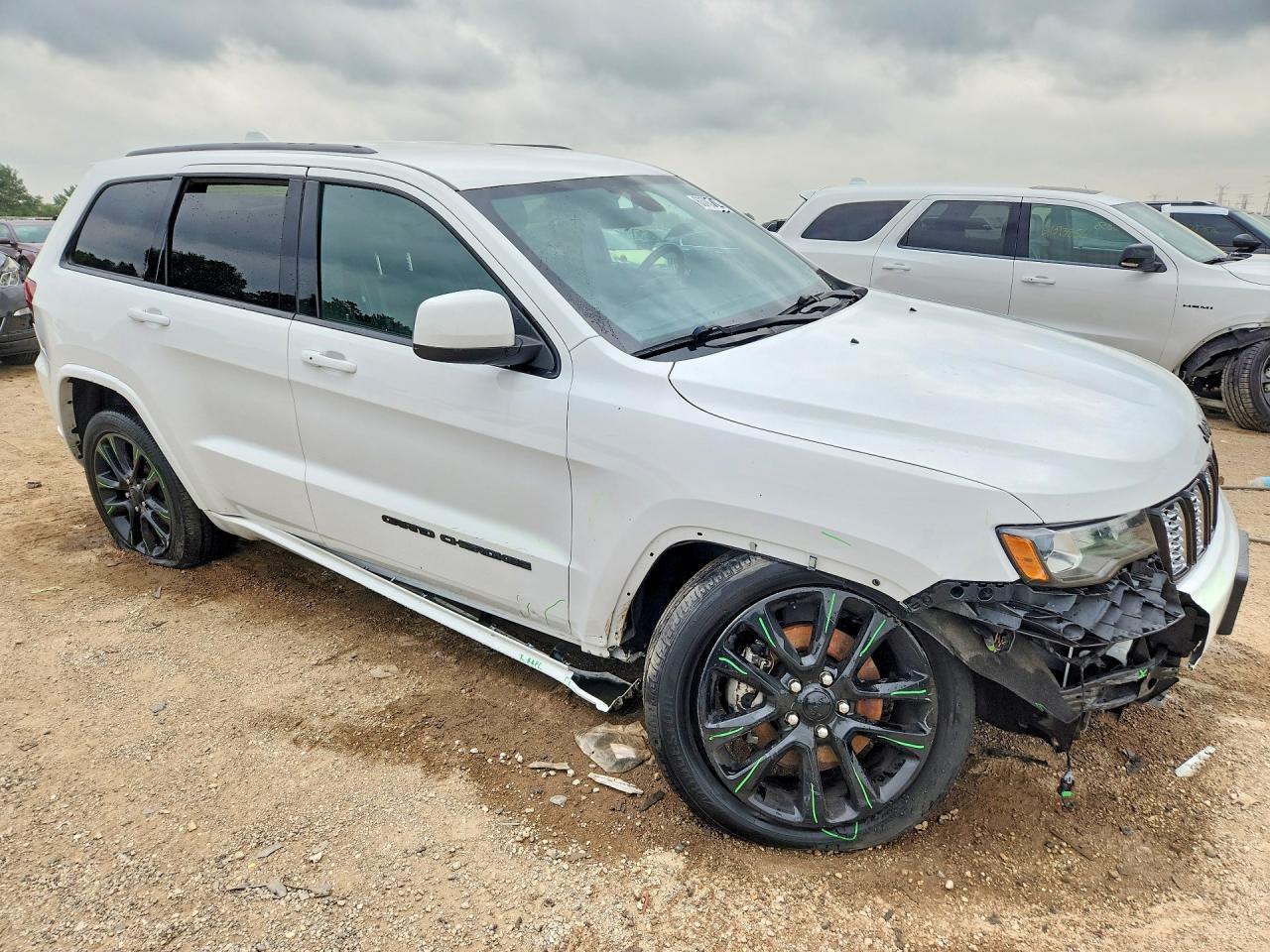 2021 JEEP GRAND CHEROKEE LAREDO — снимка 4