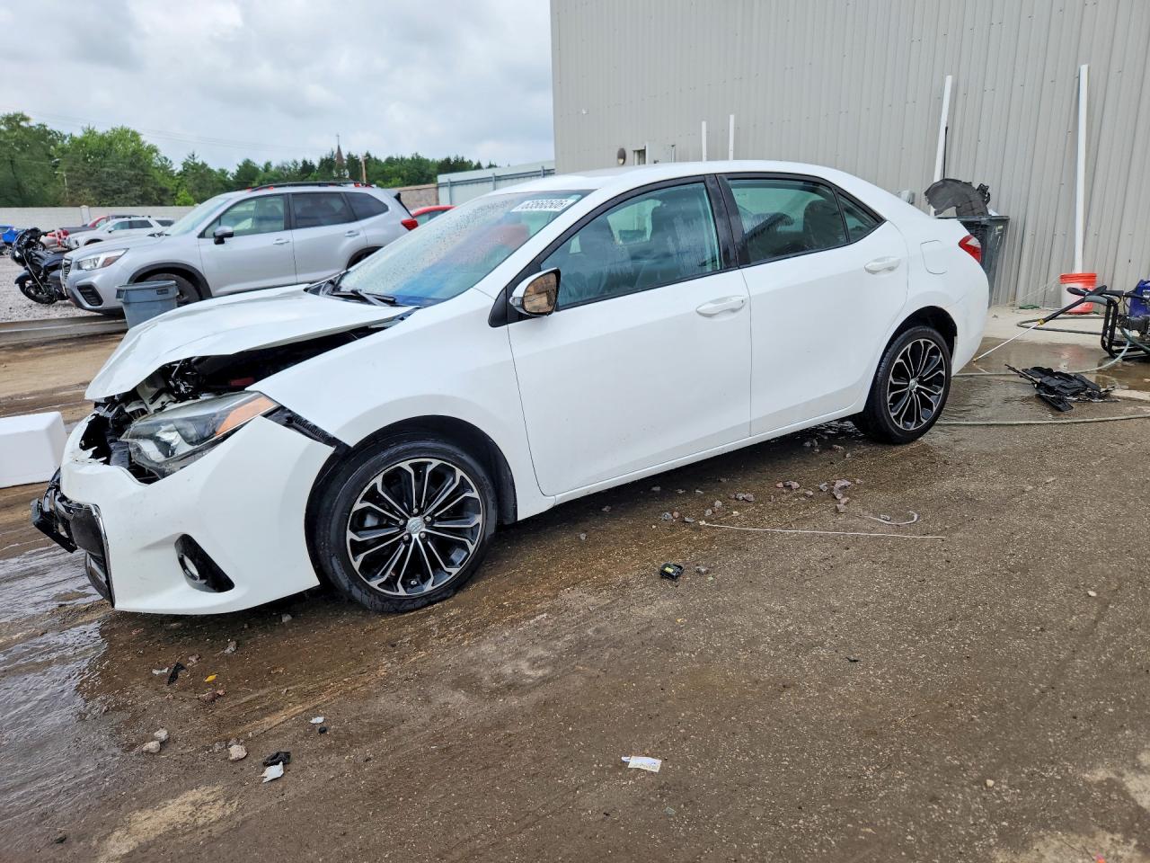 2015 TOYOTA COROLLA S PLUS