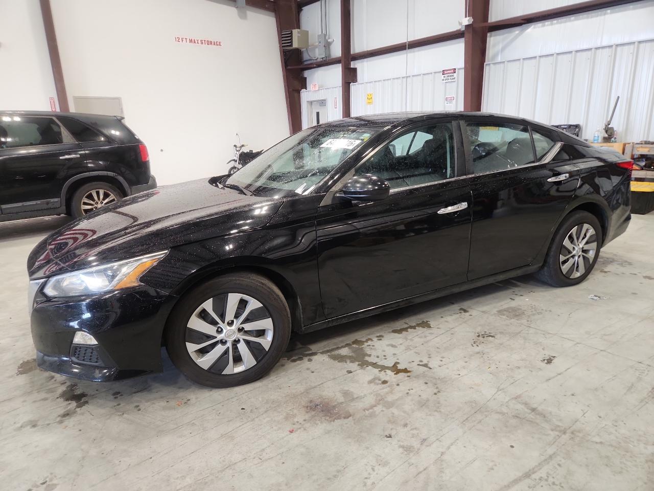 2021 NISSAN ALTIMA S