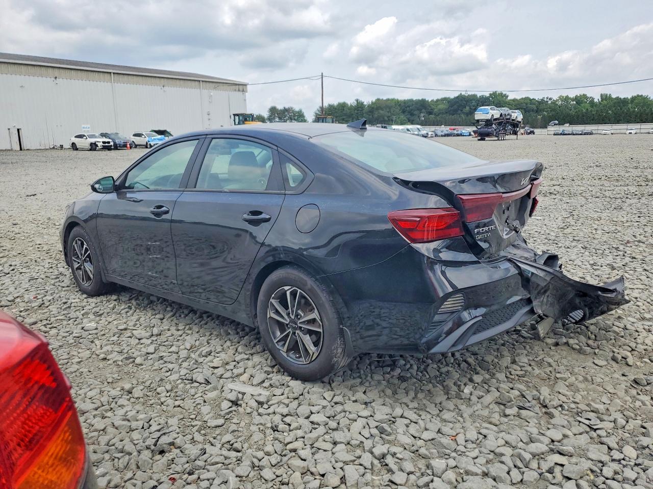 2023 KIA FORTE LXS — снимка 2