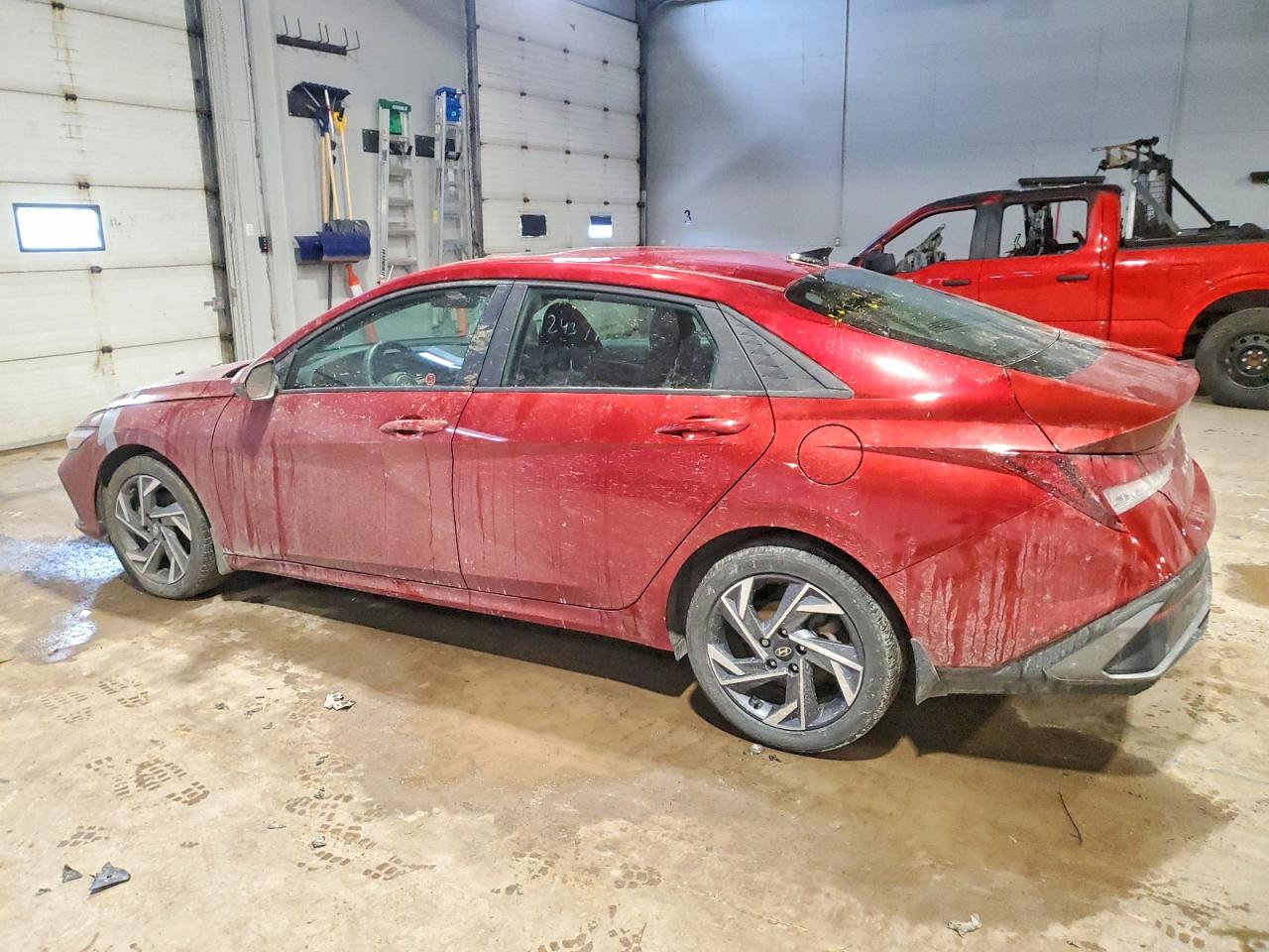 2025 HYUNDAI ELANTRA PREFERRED 4D — снимка 2