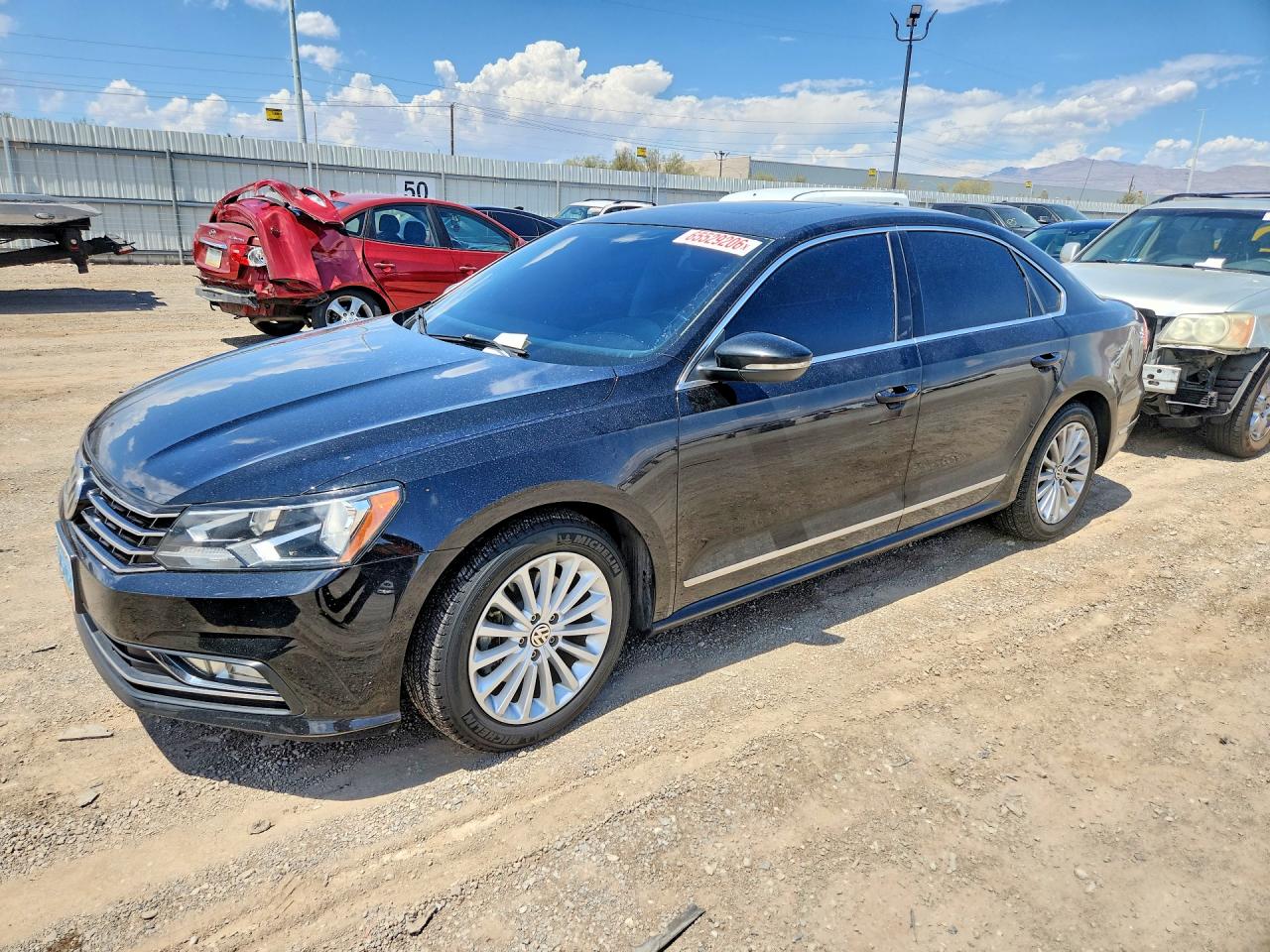 2016 VOLKSWAGEN PASSAT SE
