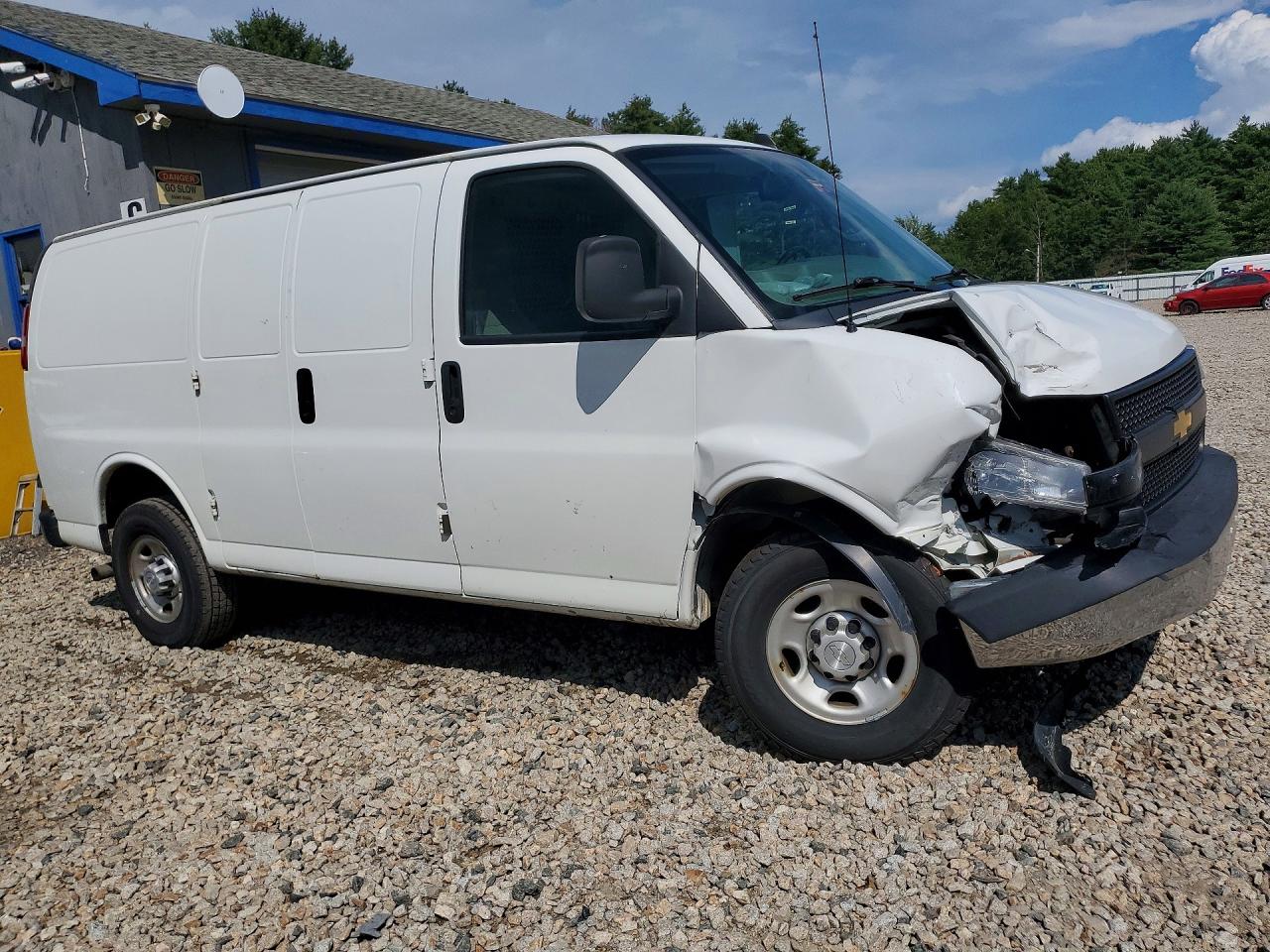 2019 CHEVROLET EXPRESS — снимка 4