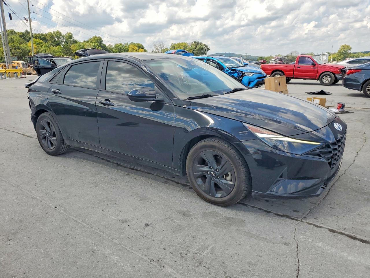 2022 HYUNDAI ELANTRA SEL — снимка 4