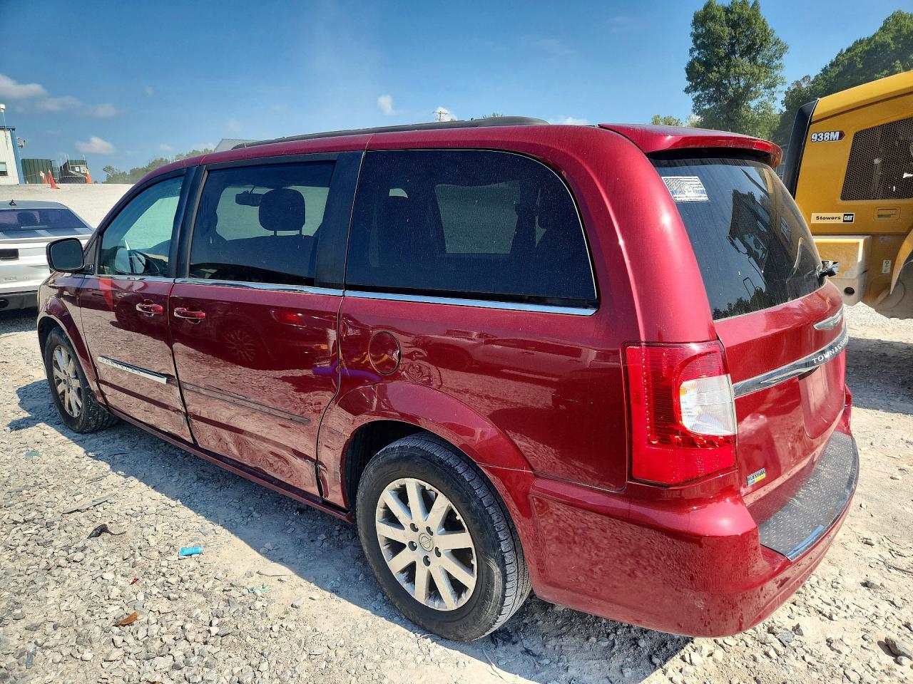 2016 CHRYSLER TOWN & COUNTRY TOURING — снимка 2