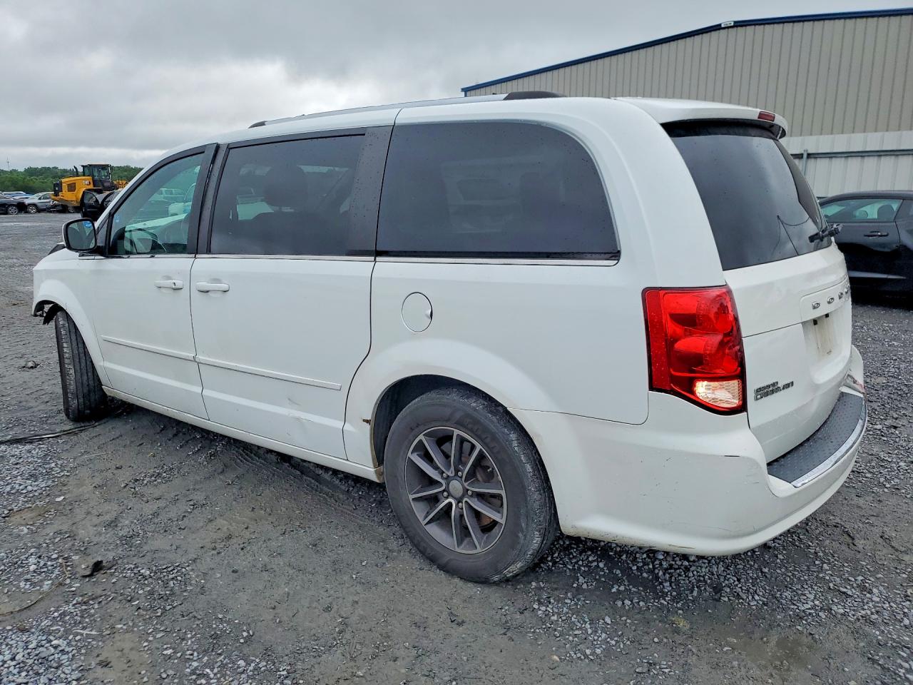 2017 DODGE GRAND CARAVAN SXT — снимка 2