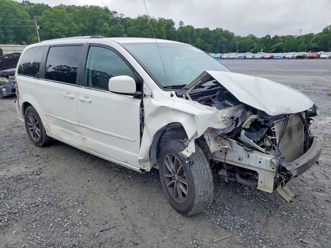 2017 DODGE GRAND CARAVAN SXT — снимка 4