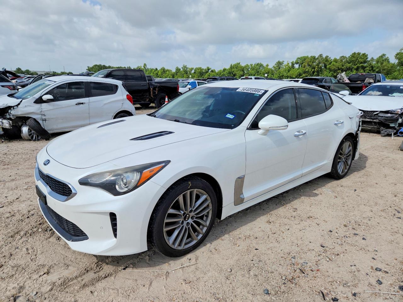 2018 KIA STINGER BASE