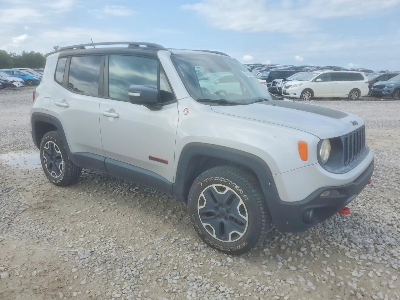 2015 JEEP RENEGADE TRAILHAWK — снимка 4