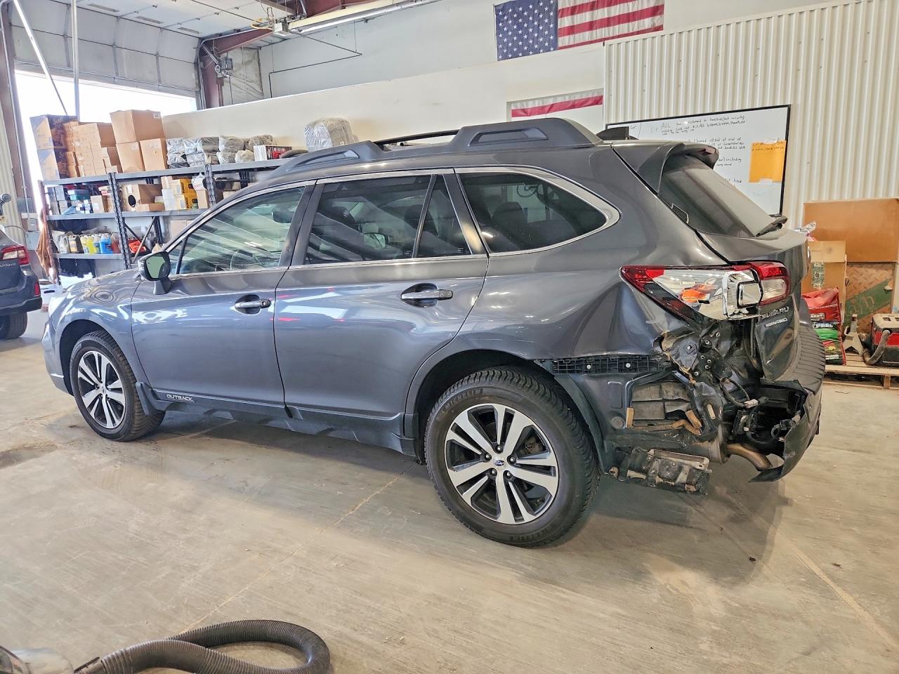2019 SUBARU OUTBACK 3.6R LIMITED — снимка 2
