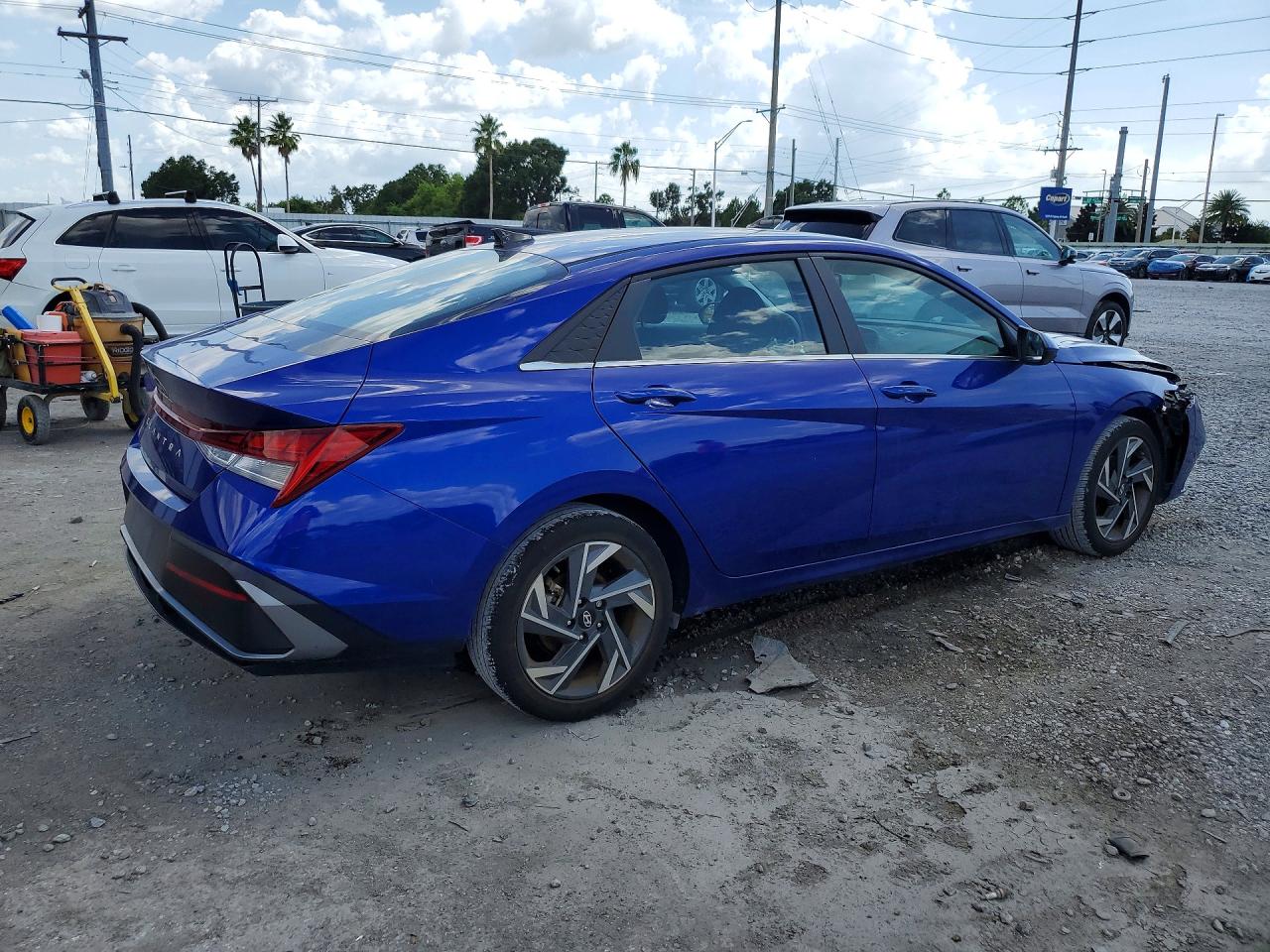 2024 HYUNDAI ELANTRA SEL — снимка 3