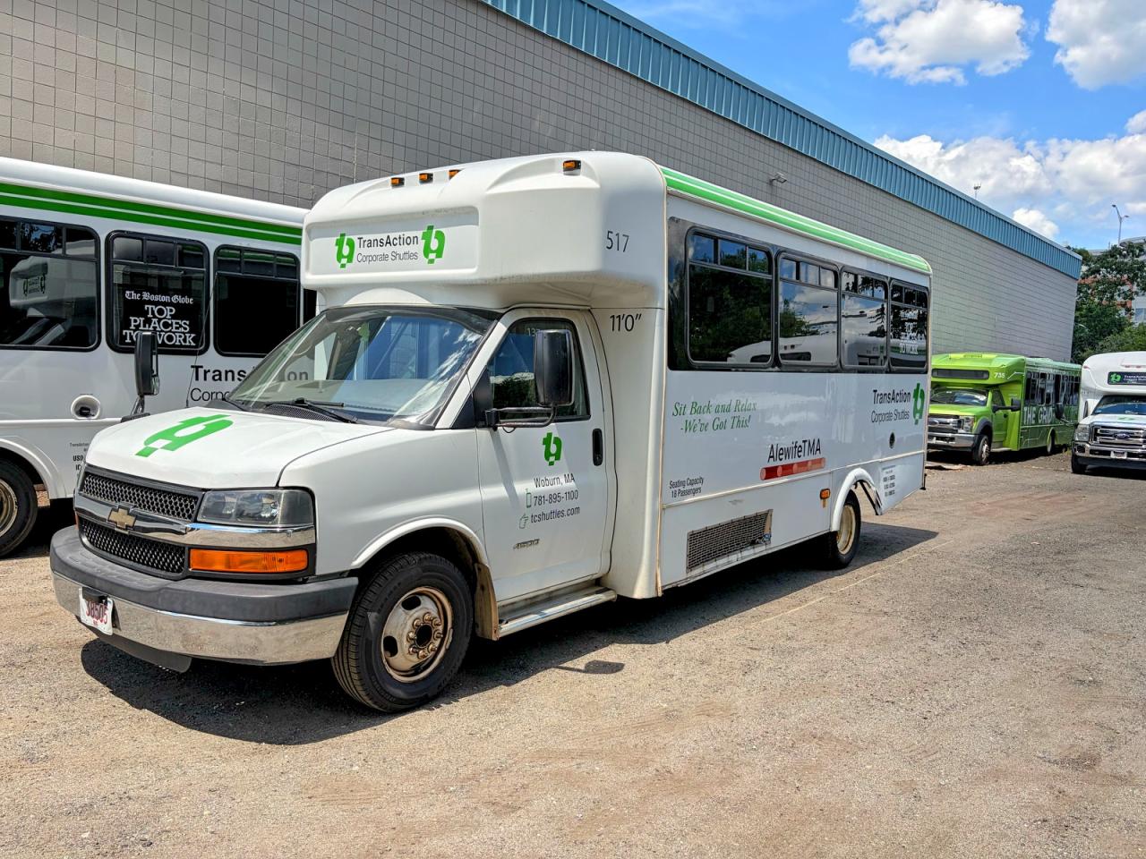 2015 CHEVROLET EXPRESS G4500 — снимка 2