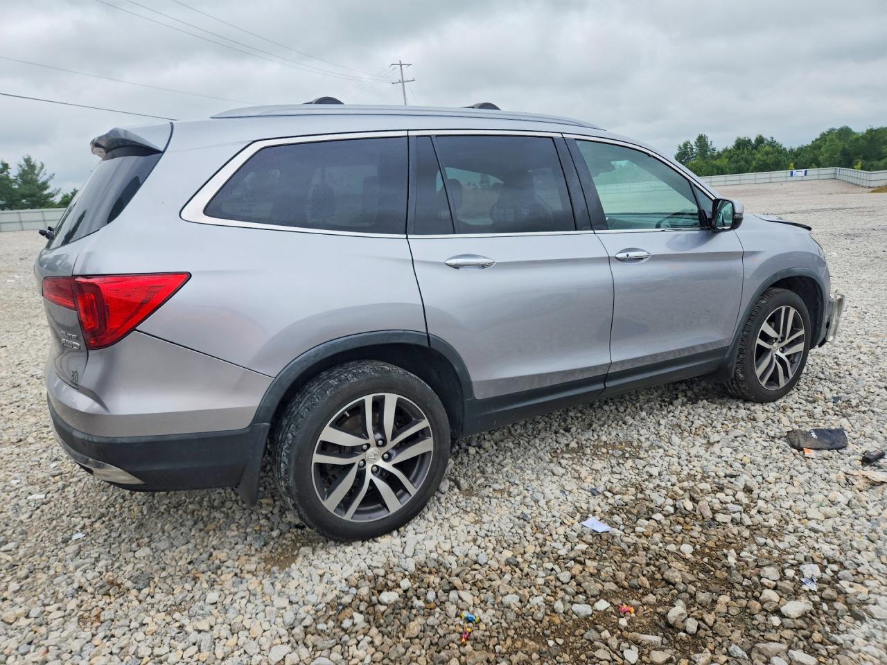 2017 HONDA PILOT ELITE — снимка 3