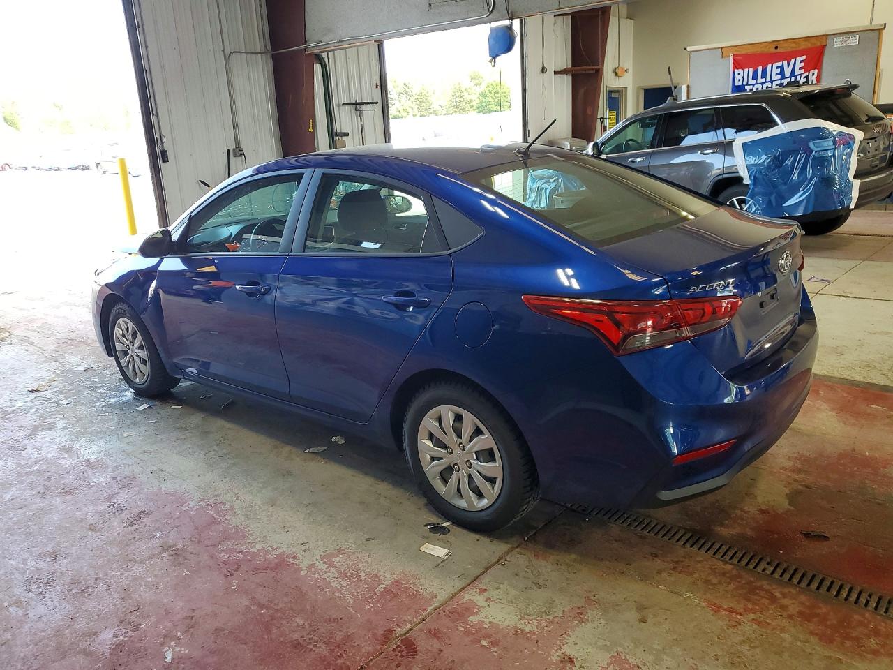 2022 HYUNDAI ACCENT SE — снимка 2