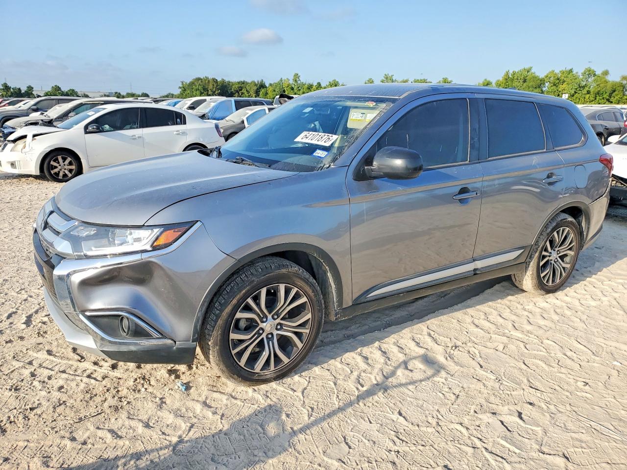 2018 MITSUBISHI OUTLANDER ES