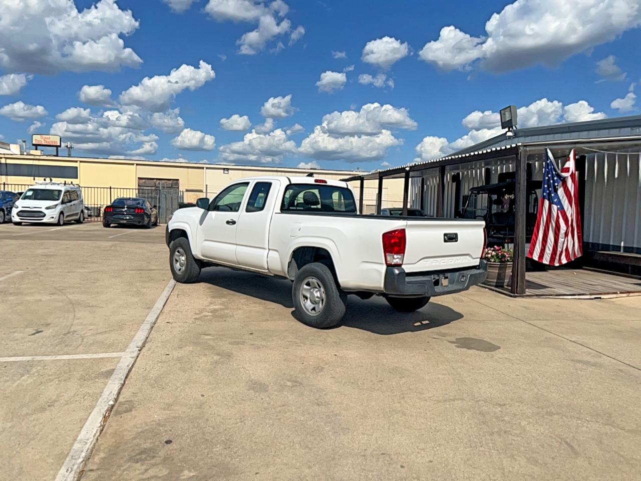 2017 TOYOTA TACOMA SR — снимка 3