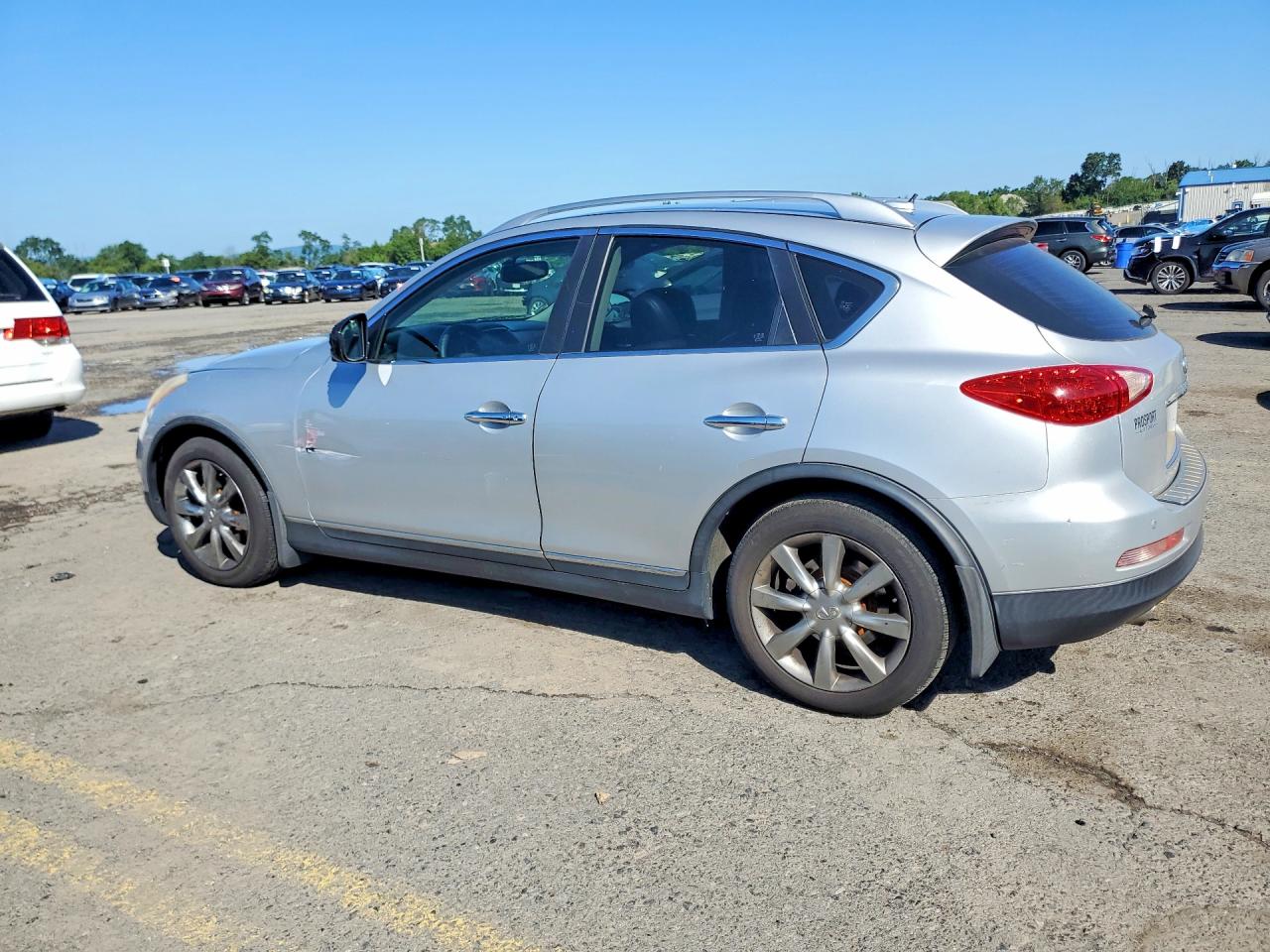 2013 INFINITI EX37 BASE — photo 2