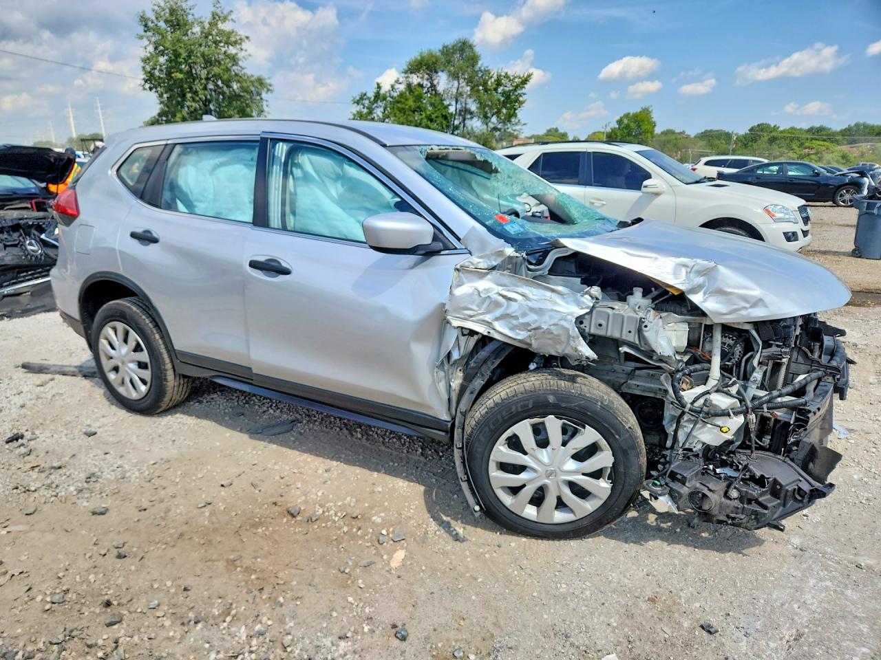 2017 NISSAN ROGUE S — снимка 4