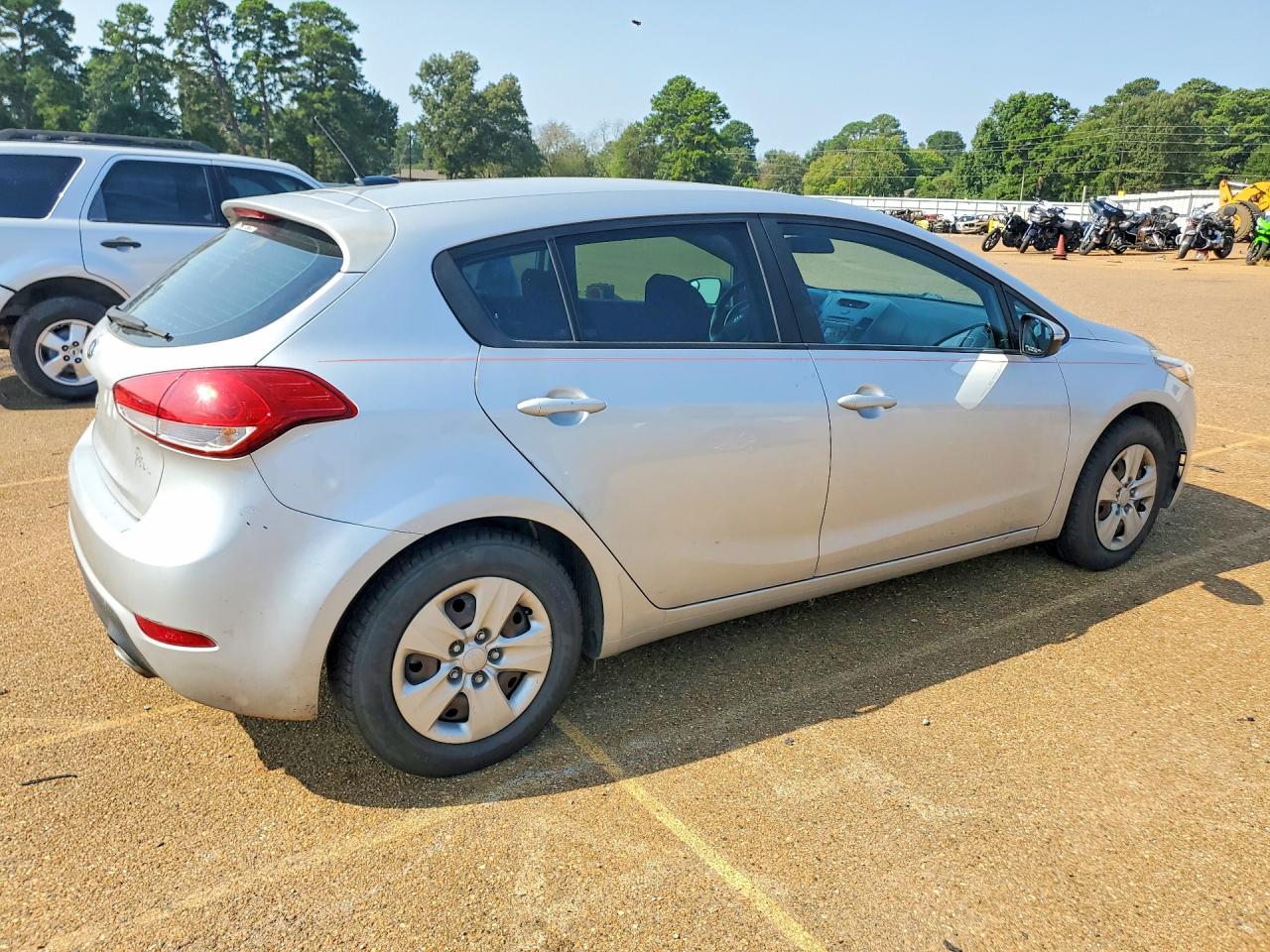 2017 KIA FORTE5 LX — снимка 3