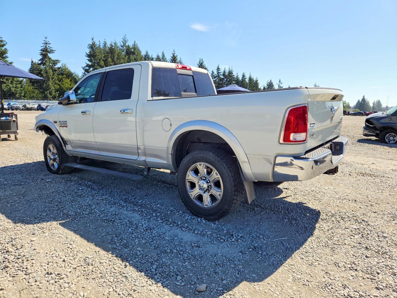 2016 RAM 2500 LARAMIE — снимка 2