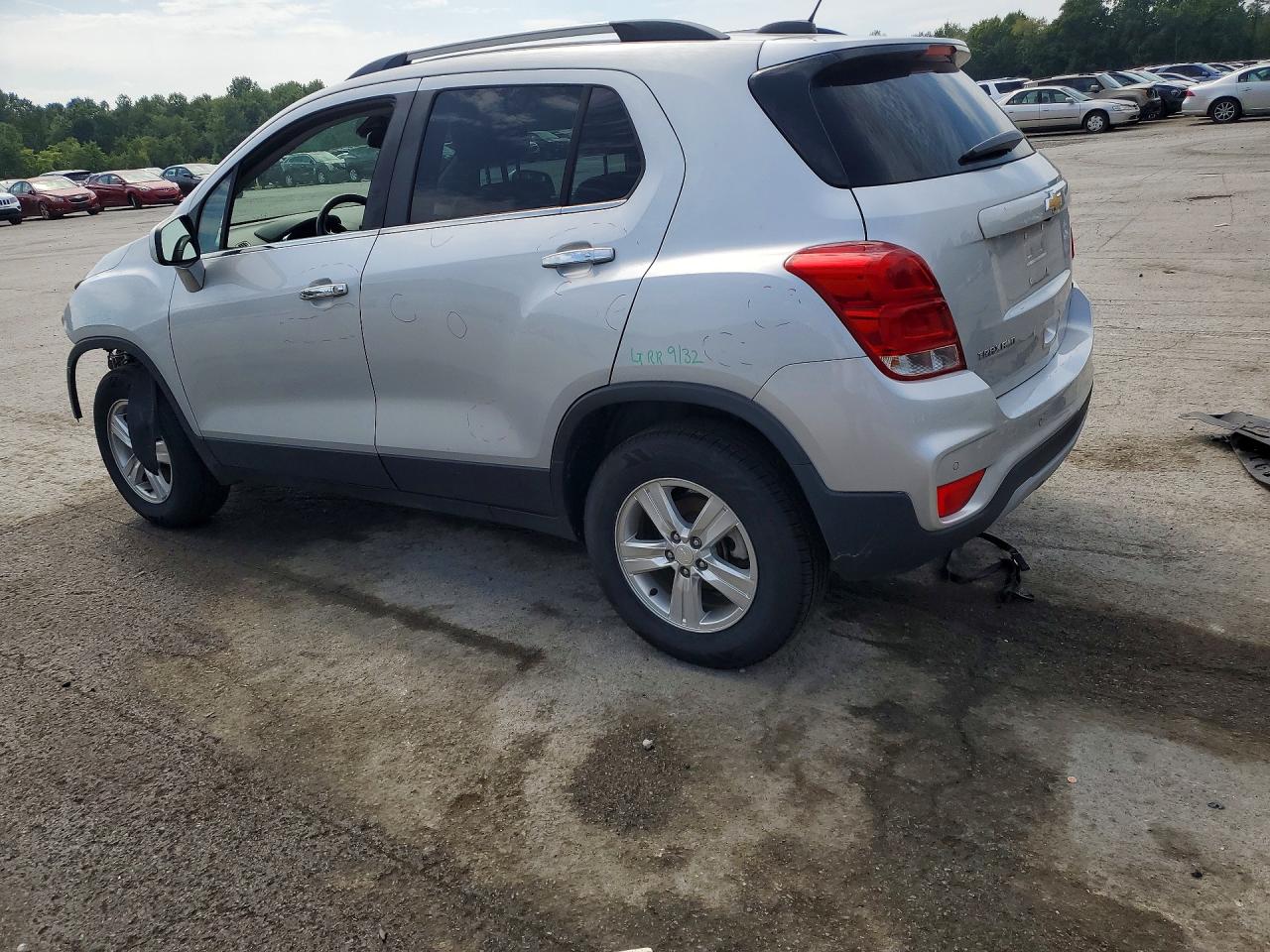 2018 CHEVROLET TRAX 1LT — снимка 2