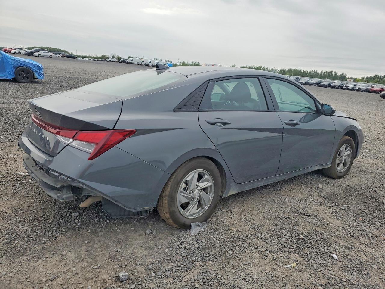 2026 HYUNDAI ELANTRA SEL SPORT — снимка 3