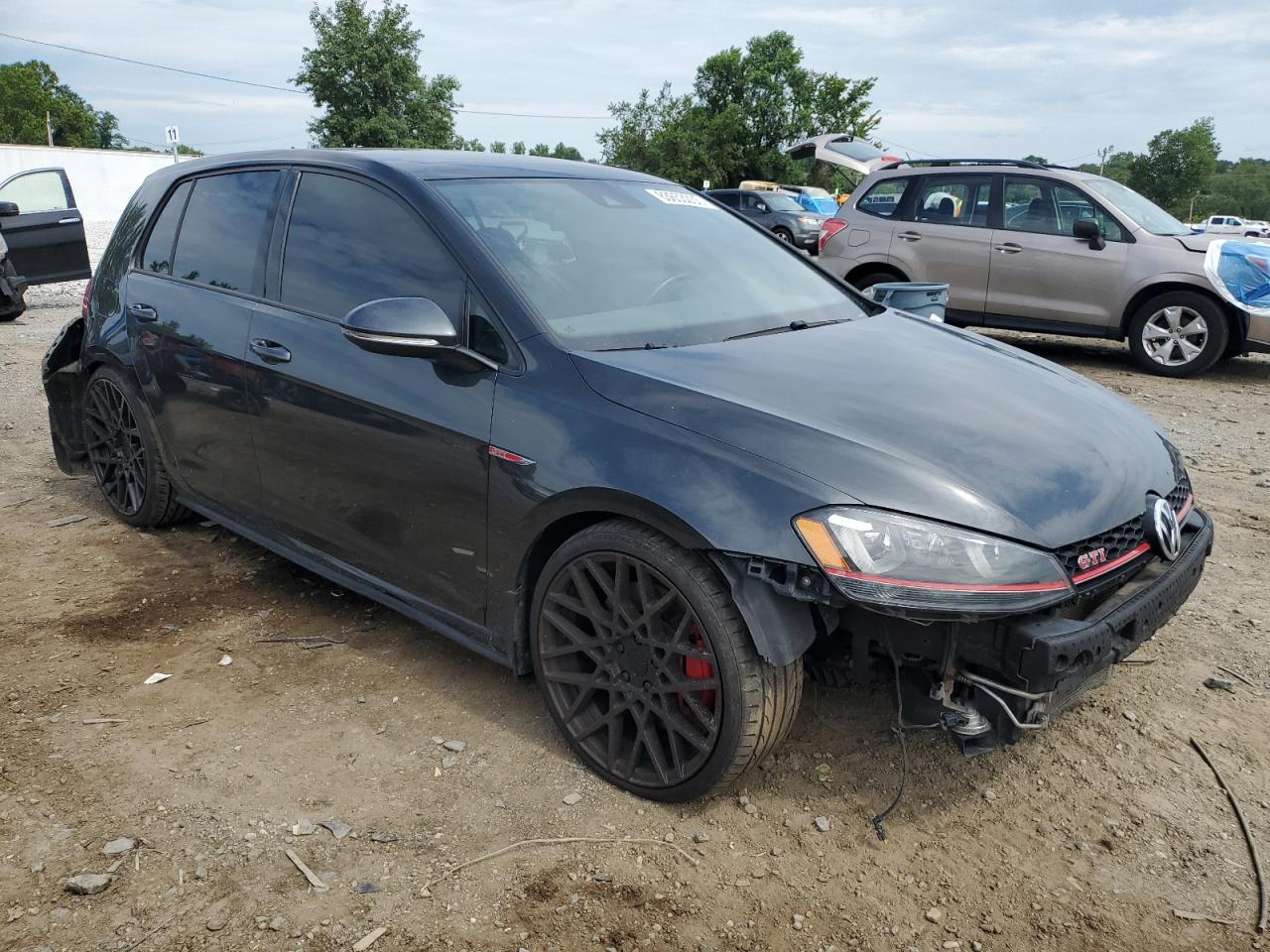 2016 VOLKSWAGEN GTI S/SE — снимка 4