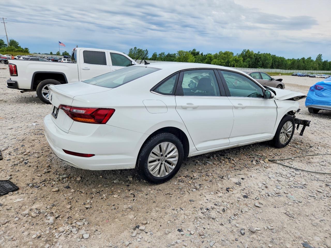 2019 VOLKSWAGEN JETTA S/SE/R-LINE — снимка 3