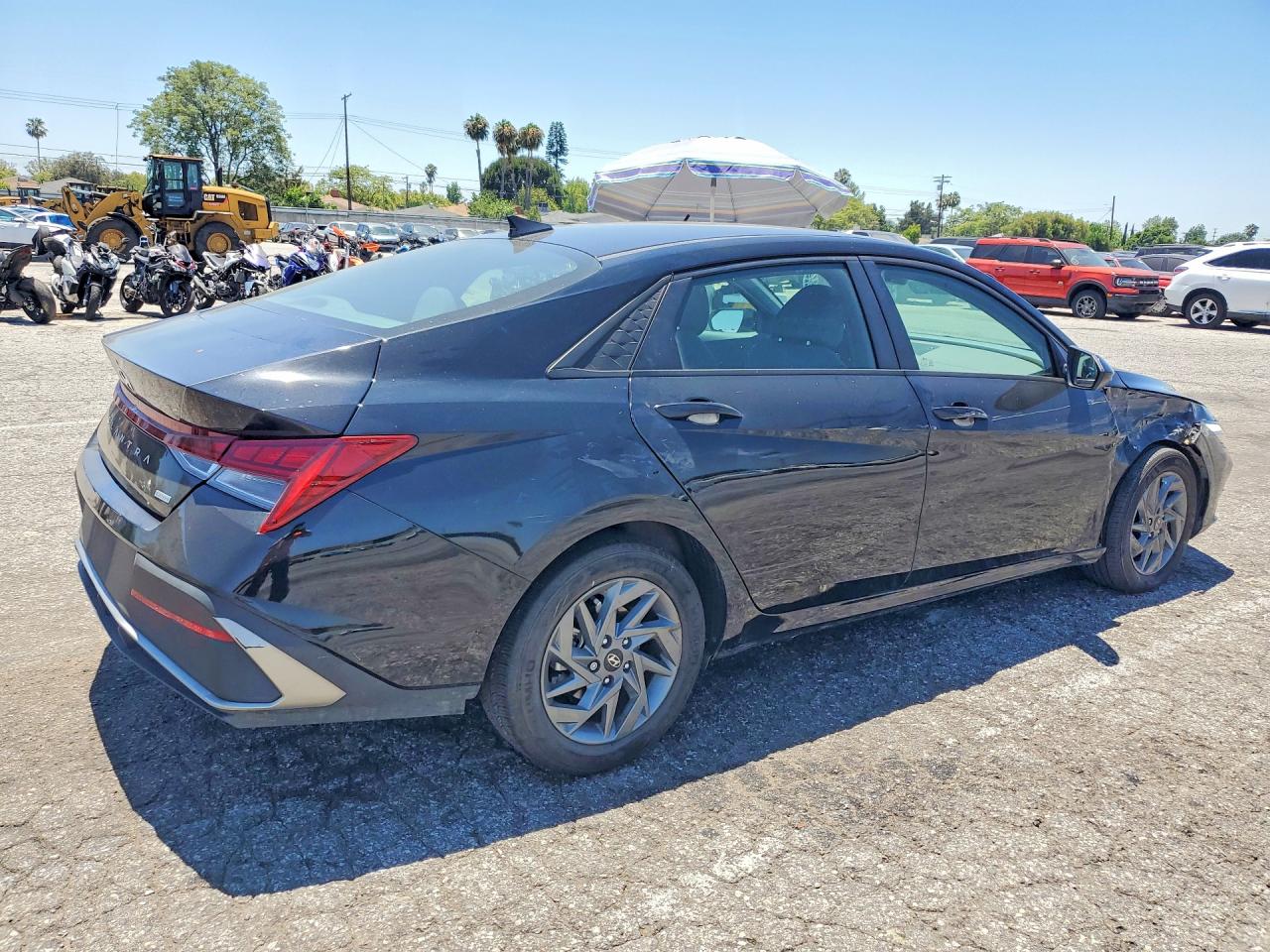 2024 HYUNDAI ELANTRA BLUE — снимка 3