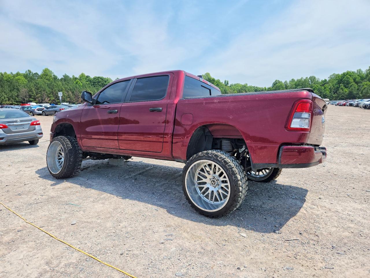 2024 RAM 1500 TRADESMAN — снимка 2