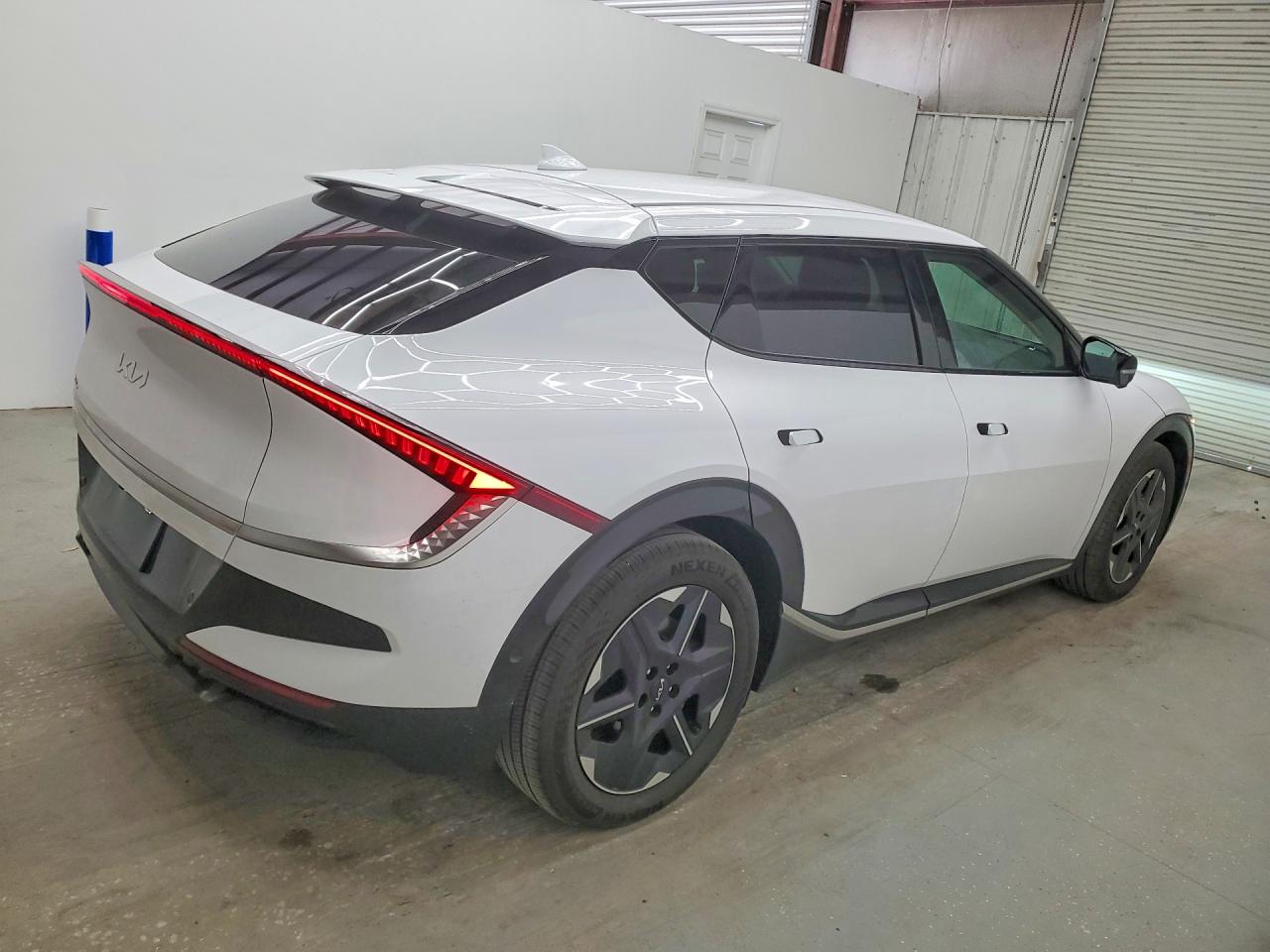 2025 KIA EV6 WIND — снимка 3