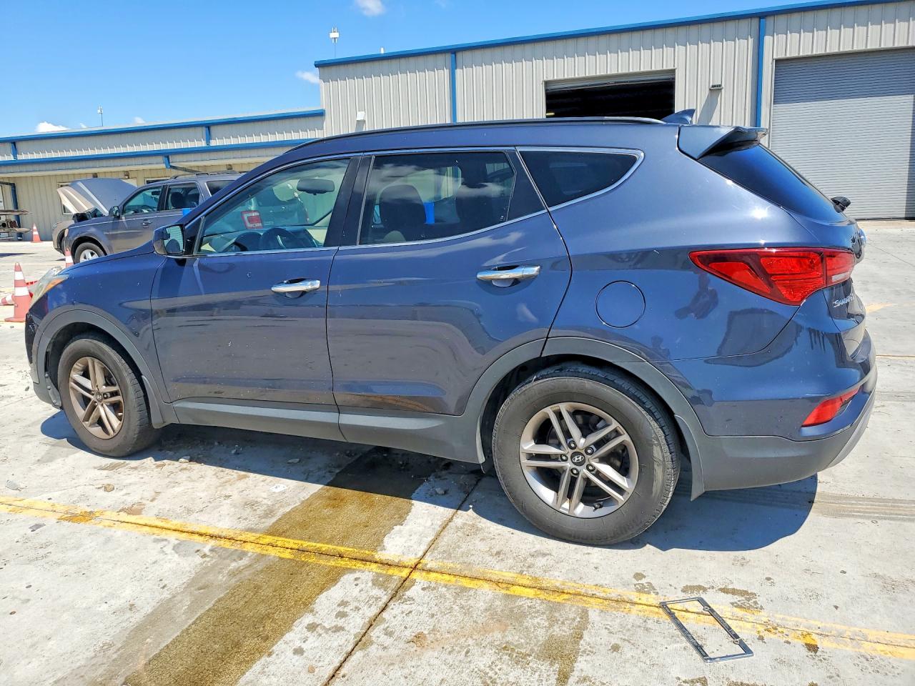 2017 HYUNDAI SANTA FE SPORT 2.4L — снимка 2