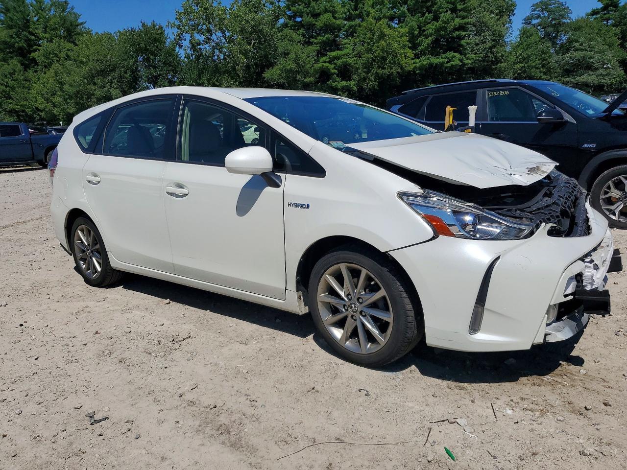 2017 TOYOTA PRIUS V FIVE — снимка 4
