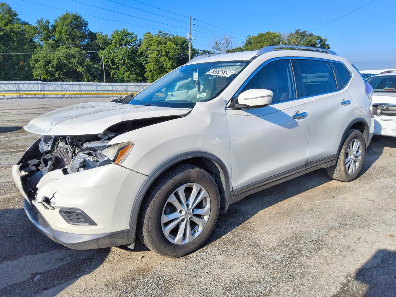 2015 NISSAN ROGUE SV