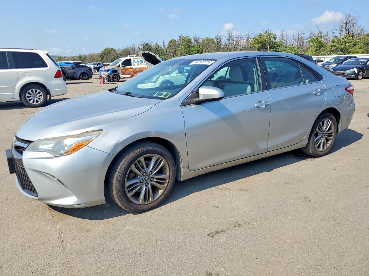 2017 TOYOTA CAMRY SE