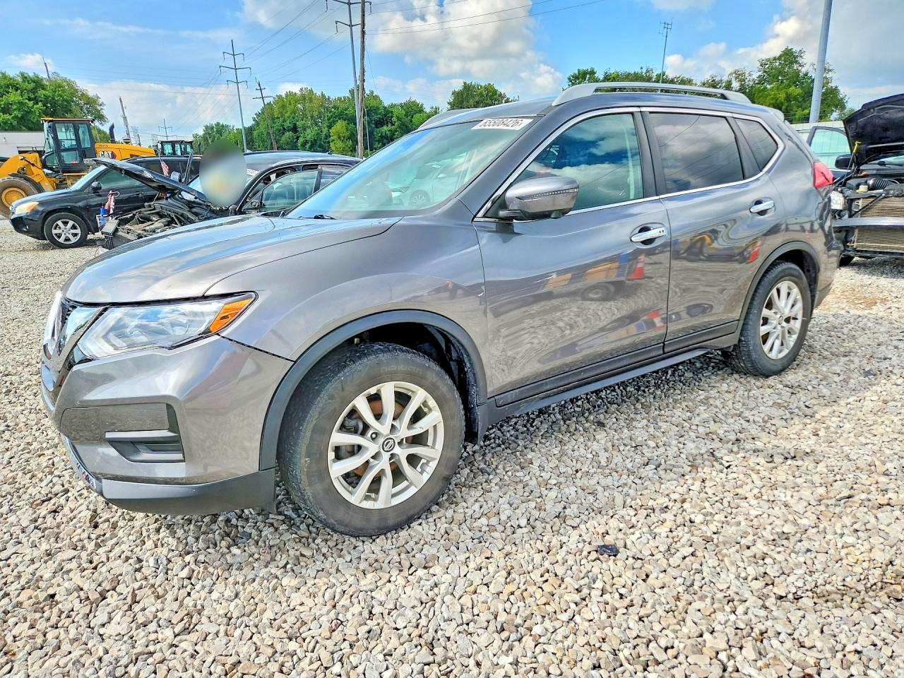 2017 NISSAN ROGUE SV