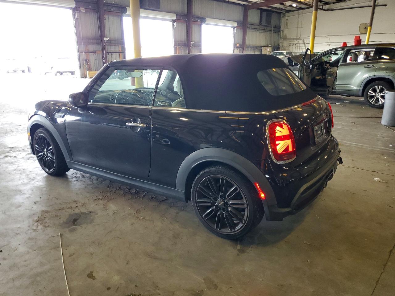 2022 MINI COOPER S — снимка 2