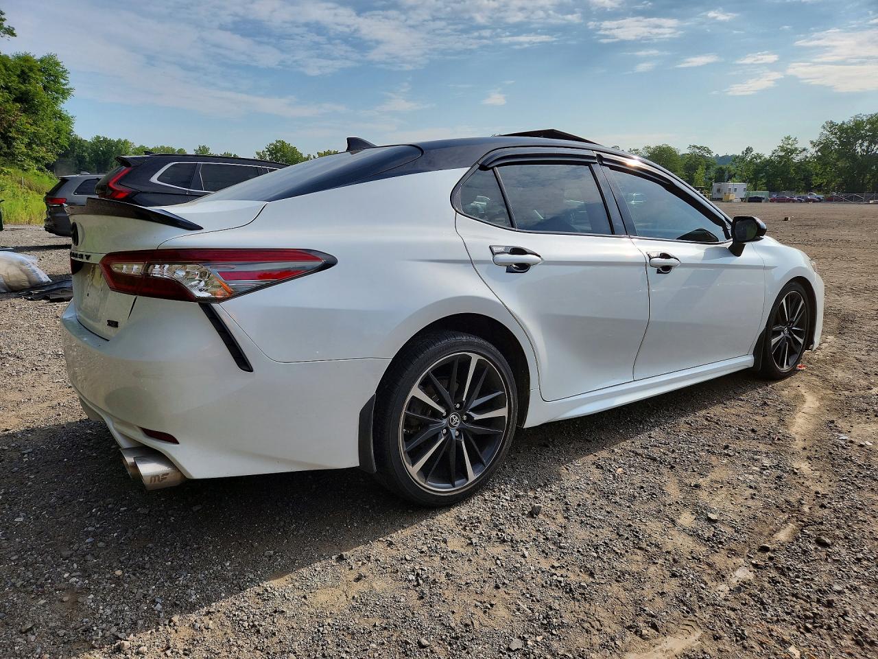 2019 TOYOTA CAMRY XSE — снимка 3