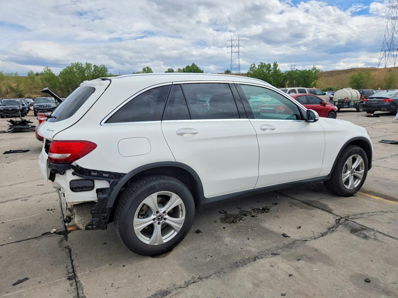 2018 MERCEDES-BENZ GLC 300 4MATIC — снимка 3