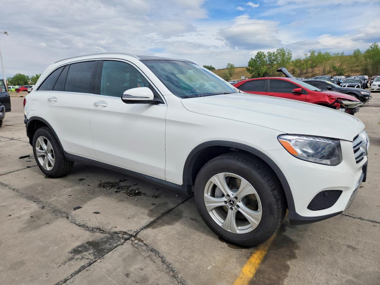 2018 MERCEDES-BENZ GLC 300 4MATIC — снимка 4