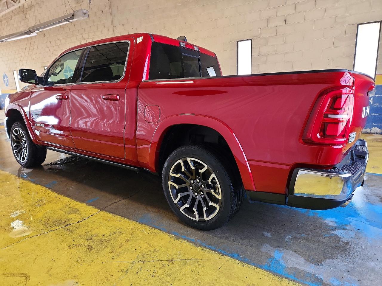 2026 RAM 1500 LIMITED — снимка 2