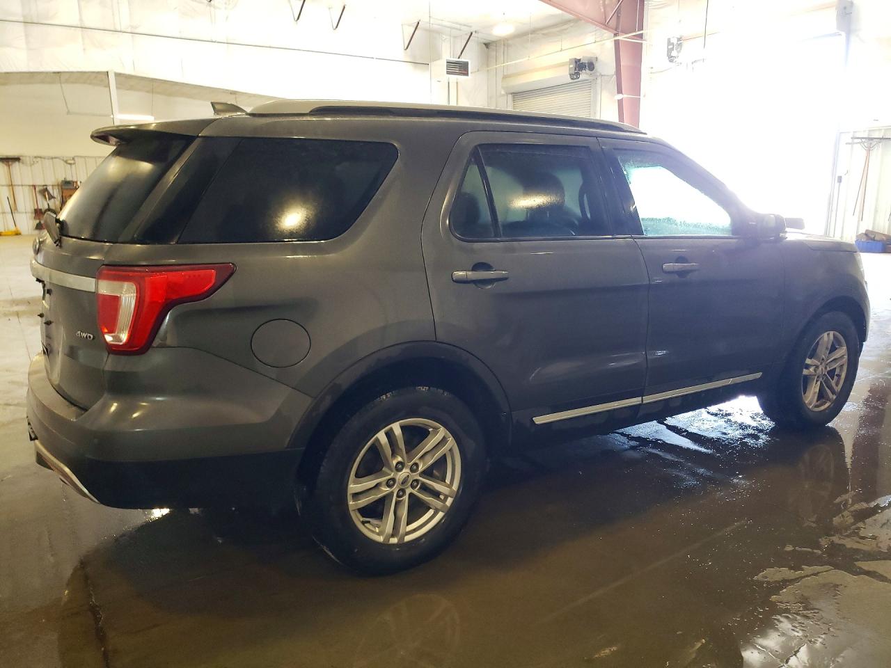 2017 FORD EXPLORER XLT — снимка 3