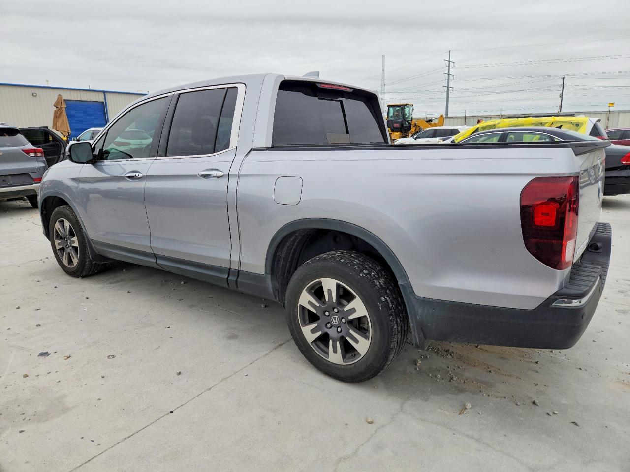 2019 HONDA RIDGELINE RTL — снимка 2