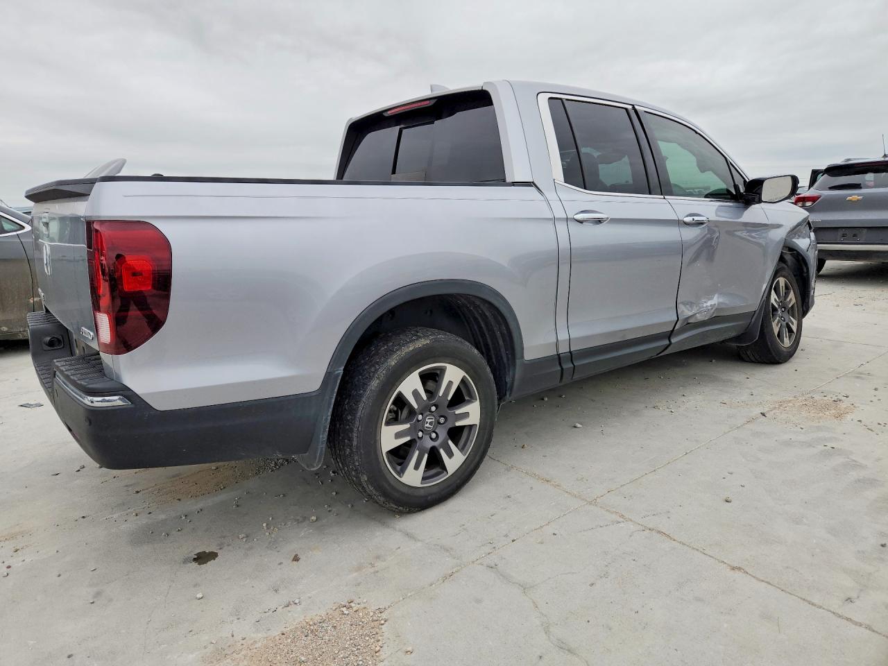 2019 HONDA RIDGELINE RTL — снимка 3