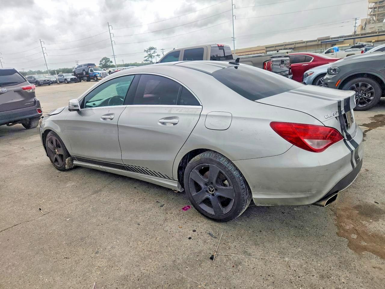 2016 MERCEDES-BENZ CLA 250 — снимка 2