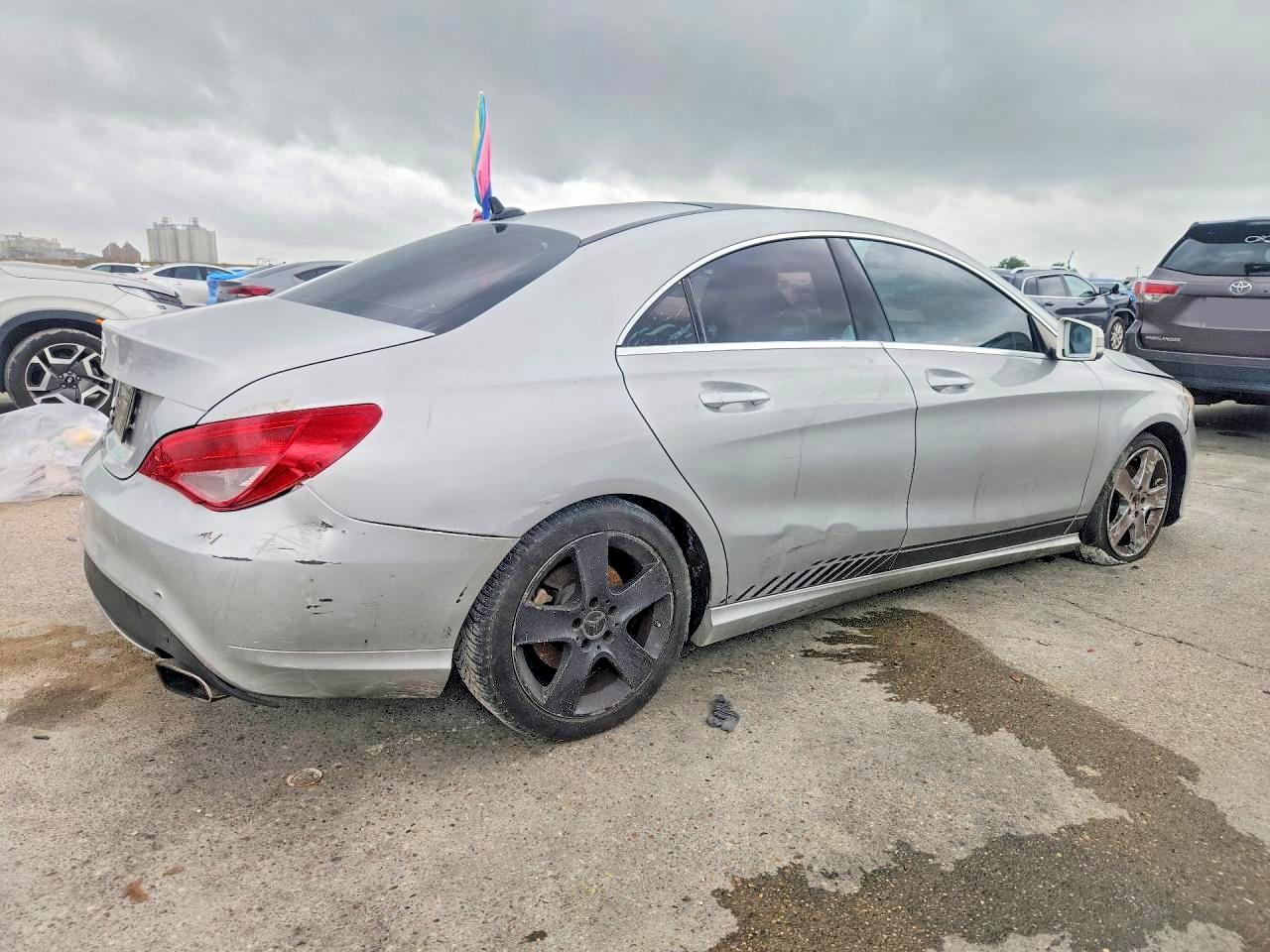 2016 MERCEDES-BENZ CLA 250 — снимка 3