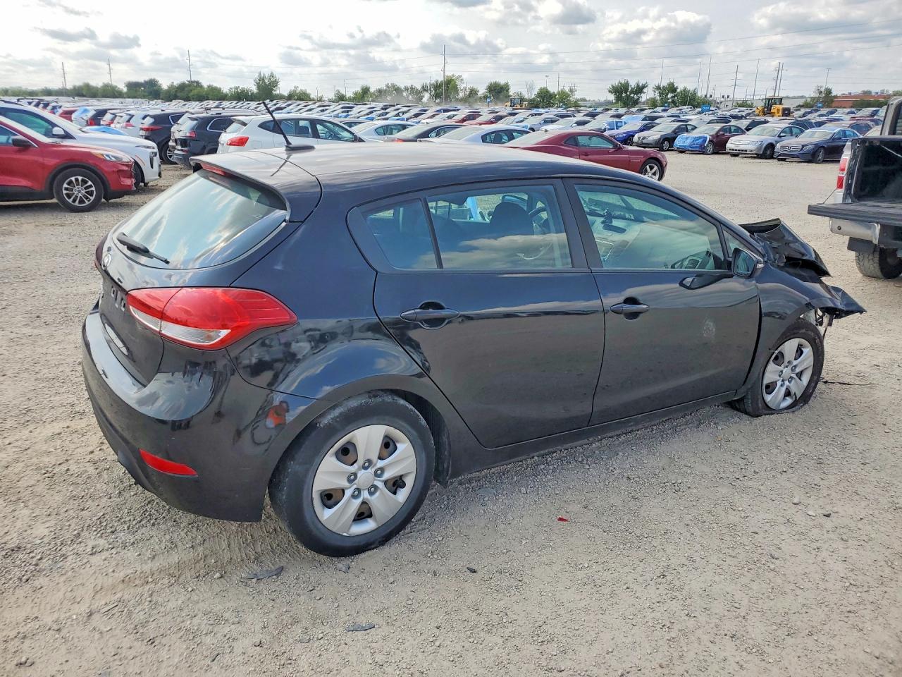 2017 KIA FORTE5 LX — снимка 3