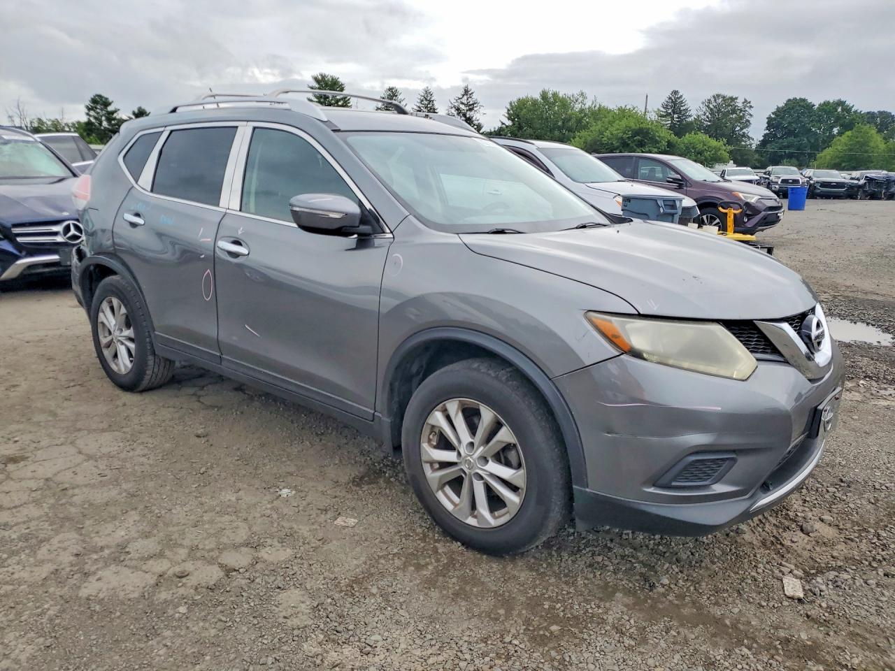 2015 NISSAN ROGUE SV — снимка 4