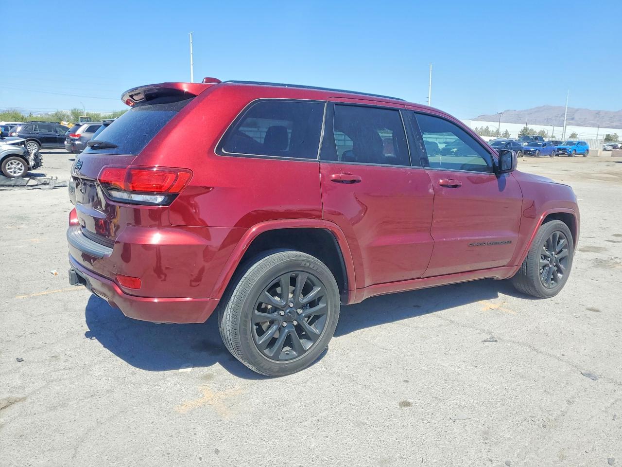 2020 JEEP GRAND CHEROKEE LAREDO — снимка 3